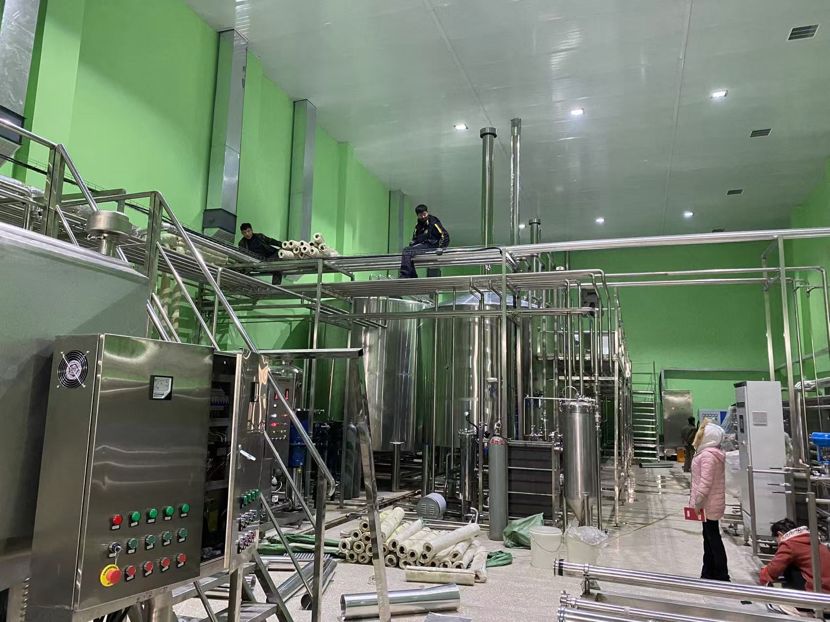 普格精酿啤酒设备厂—精酿啤酒设备制造：传承工艺与创新科技的交融